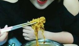 小jo吃瓜视频,揭秘娱乐圈幕后故事