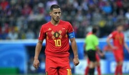 欧洲足球世界杯比分预测,巅峰对决，谁能问鼎荣耀？