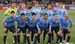 巴西对乌拉圭足球比分,巴西足球强势碾压乌拉圭队