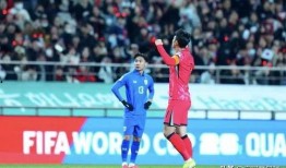 韩国vs中国足球全场比分,中国队奋力拼搏，全场比分揭晓”