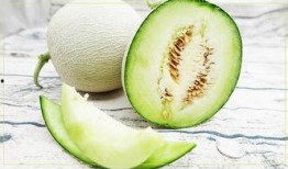 吃瓜能不能晚上吃,吃瓜的最佳时间，晚上真的能吃吗？